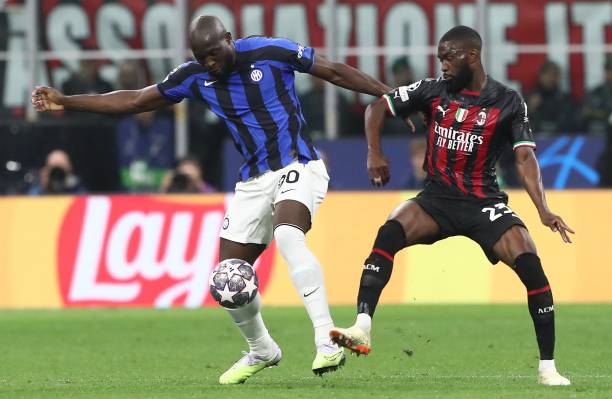 优秀球员总 优秀球员总